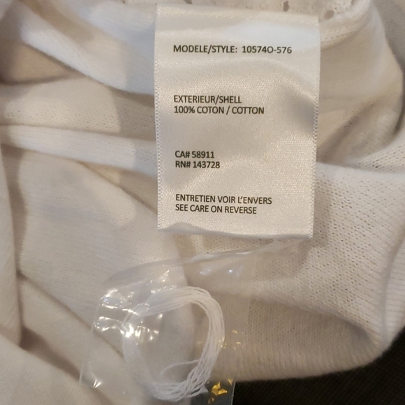 Tribal White Pointelle Sweater Size Medium - Picture 6 of 8